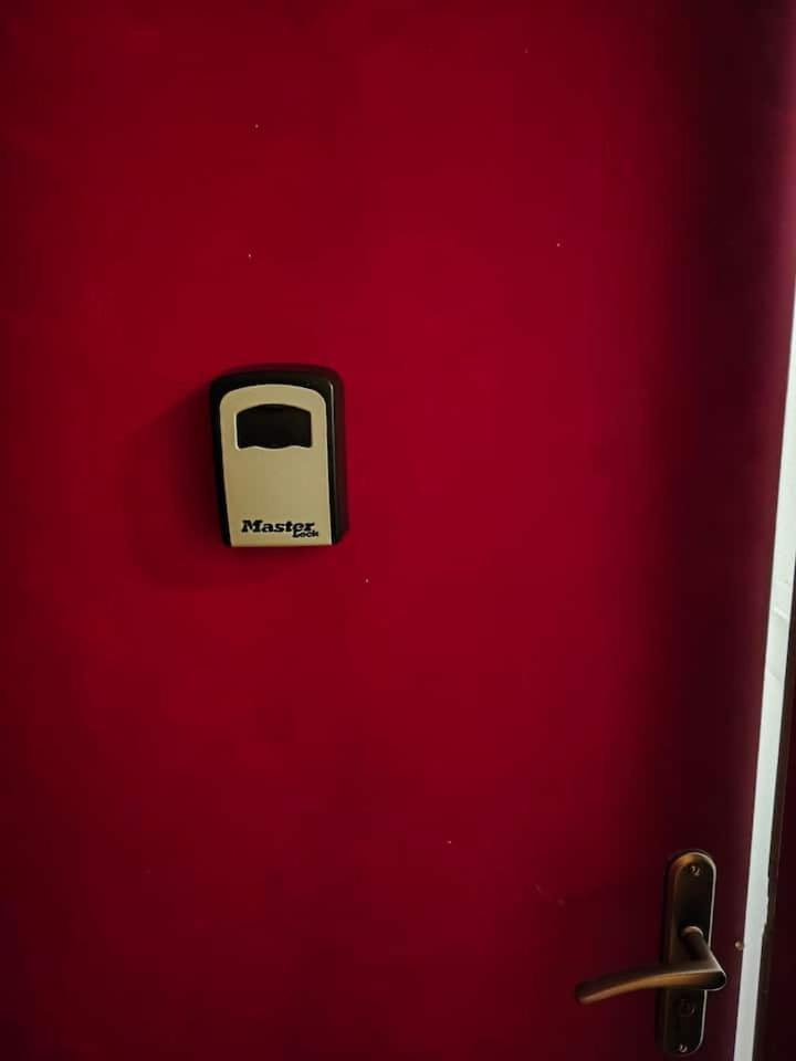Le Republique Grand Studio Wi-Fi / Netflix Angoulême Kültér fotó